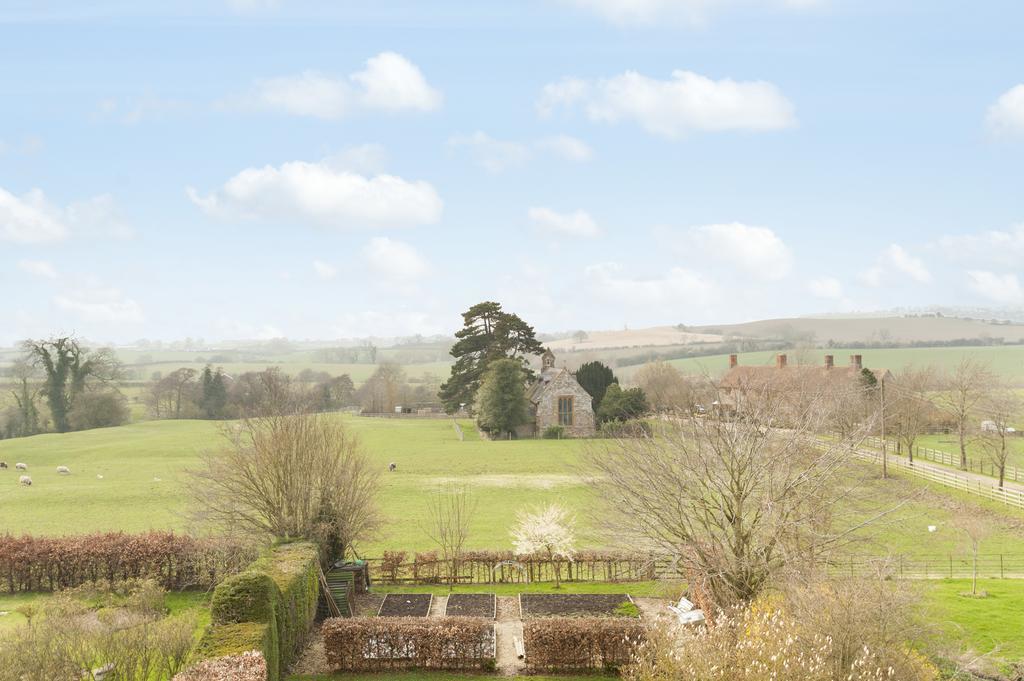The Clock Tower Bed & Breakfast Daventry Exterior photo